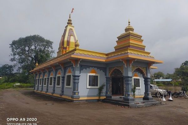 choumbhbai-mandir-kurwandi3